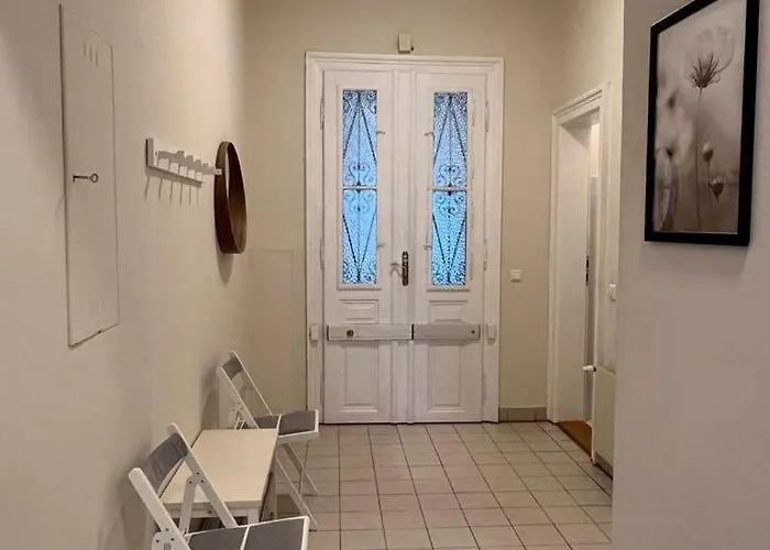 90 M2 Spacious With Free Parking * Vienna